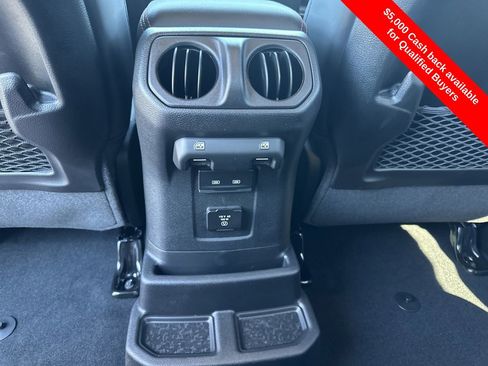 New 2026 Jeep Wrangler Unlimited Rubicon w/ Safety Group image 22