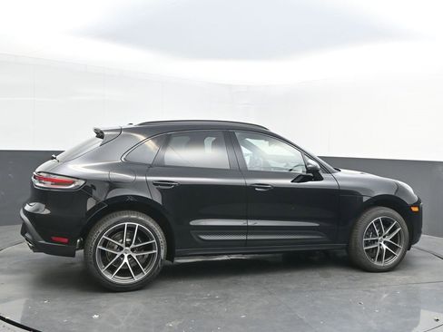 New 2026 Porsche Macan image 8