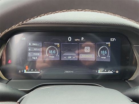 Used 2024 Jeep Grand Cherokee Laredo w/ Trailer Tow Package image 17