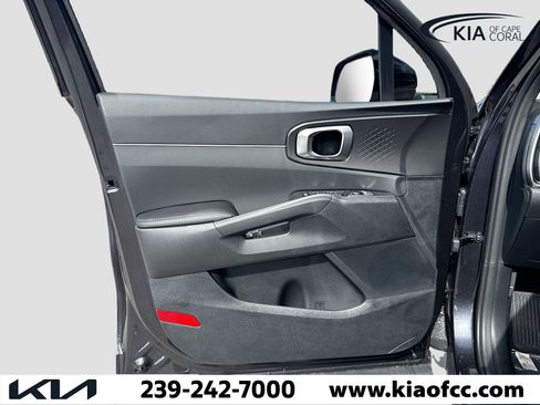 New 2026 Kia Sorento LX image 21