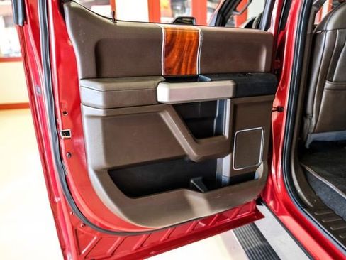 Used 2016 Ford F150 King Ranch w/ Equipment Group 601A Luxury image 40