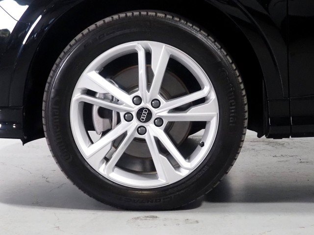 Used 2023 Audi Q3 2.0T Premium Plus w/ Premium Plus Package AWD/4WD image 48
