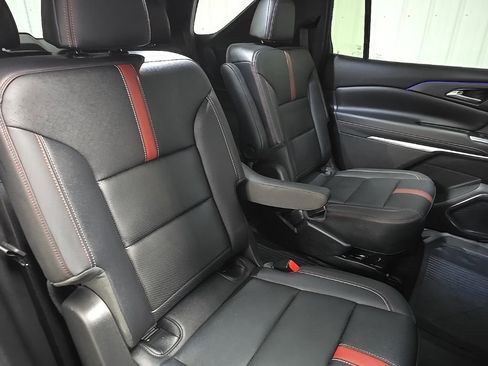 Used 2024 Chevrolet Traverse RS w/ LPO, Floor Liner Package image 17