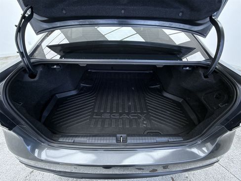 Used 2022 Subaru Legacy Limited image 46