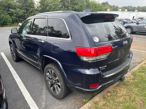 Used 2017 Jeep Grand Cherokee Overland AWD/4WD image 3