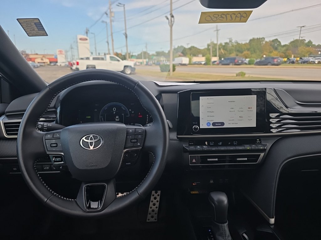 Certified 2025 Toyota Camry SE FWD image 12