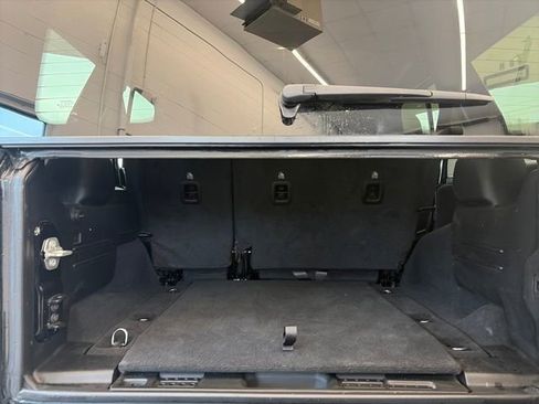 Used 2024 Jeep Wrangler Unlimited Rubicon image 29