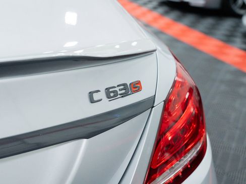 Used 2015 Mercedes-Benz C 63 AMG S image 10