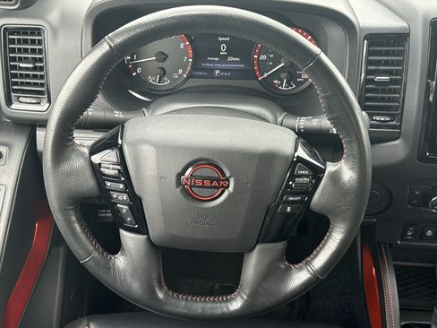 Used 2023 Nissan Frontier Pro-X w/ Pro-X Premium Package RWD image 17