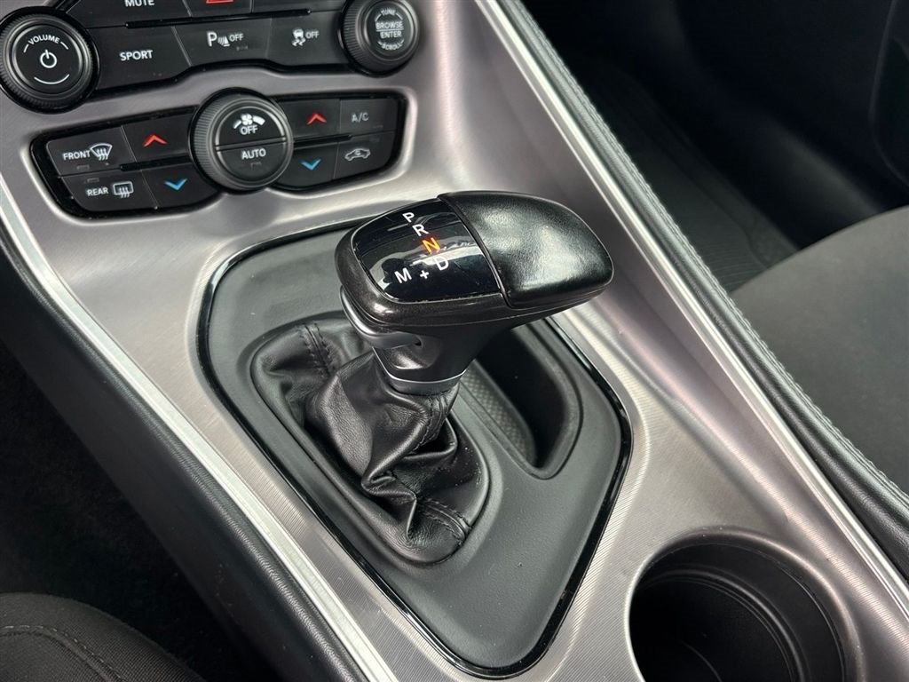 Used 2022 Dodge Challenger GT AWD/4WD image 26