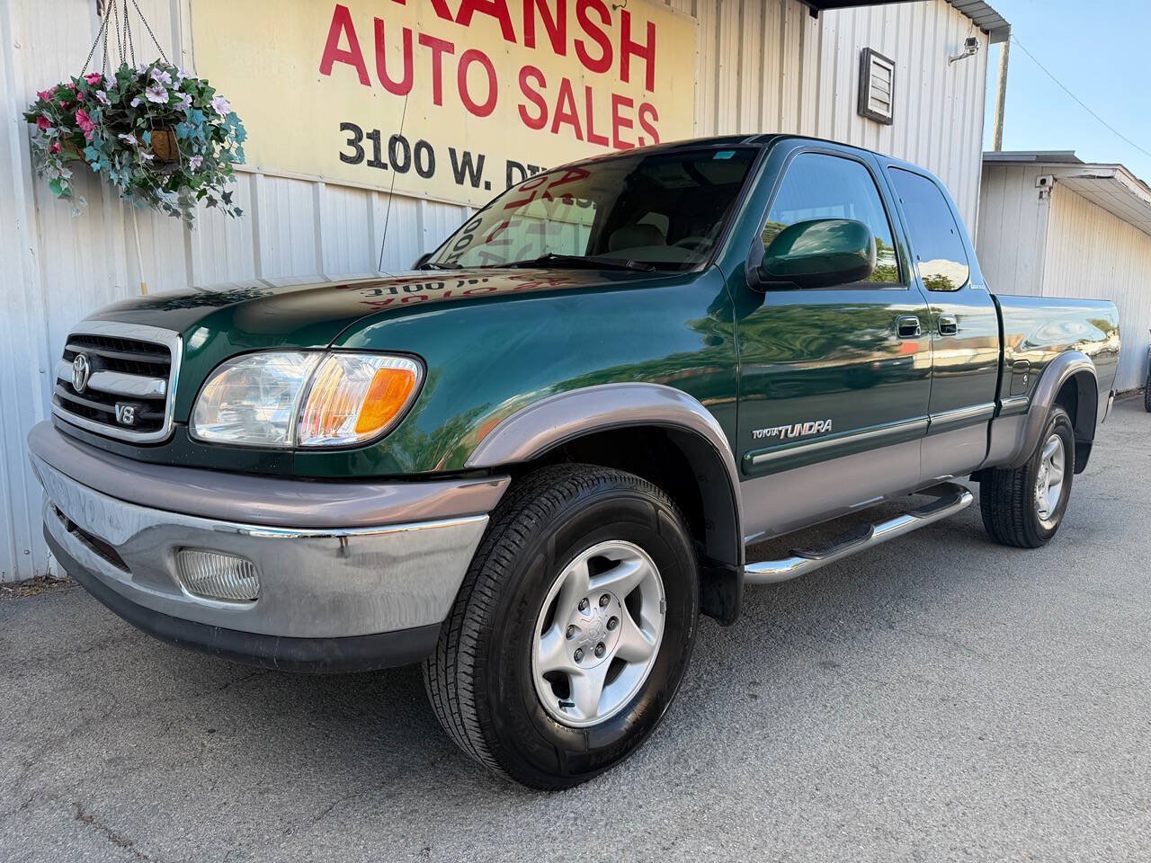 Used 2000 Toyota Tundra Limited RWD image 5