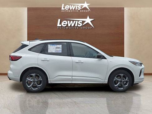 Used 2024 Ford Escape ST-Line w/ Tech Pack #1 AWD/4WD image 6