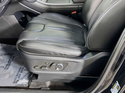 Used 2023 Hyundai Palisade Calligraphy image 20