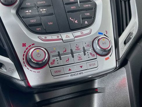 Used 2013 GMC Terrain SLT FWD image 19