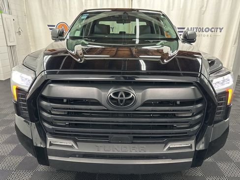 Used 2024 Toyota Tundra SR5 w/ SR5 Convenience Package AWD/4WD image 5
