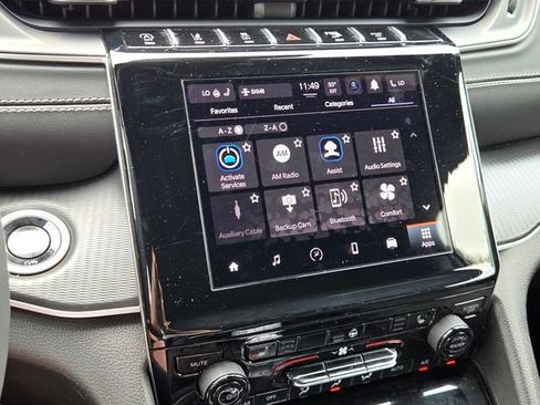 Certified 2024 Jeep Grand Cherokee Altitude RWD image 26