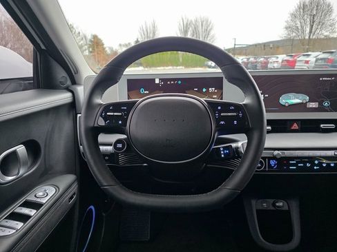 Used 2024 Hyundai Ioniq 5 Limited image 27
