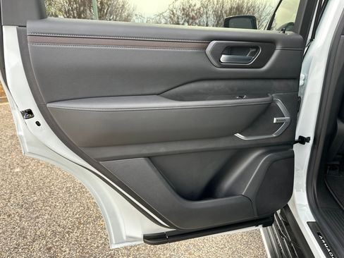 New 2026 Nissan Armada Platinum Reserve image 23