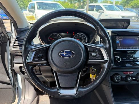 Used 2018 Subaru Crosstrek 2.0i Premium AWD/4WD image 14