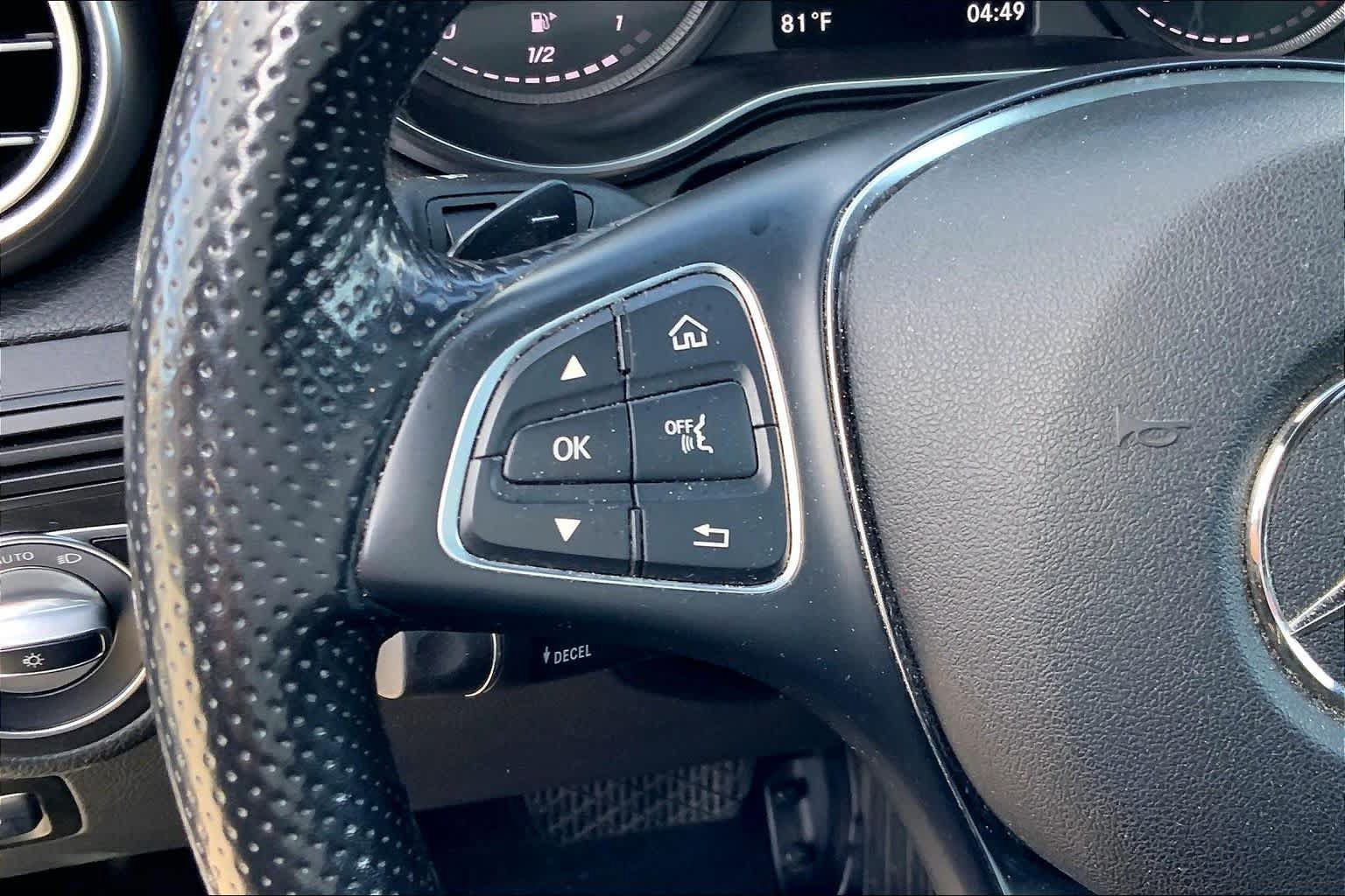 Used 2019 Mercedes-Benz GLC 300 4MATIC image 23