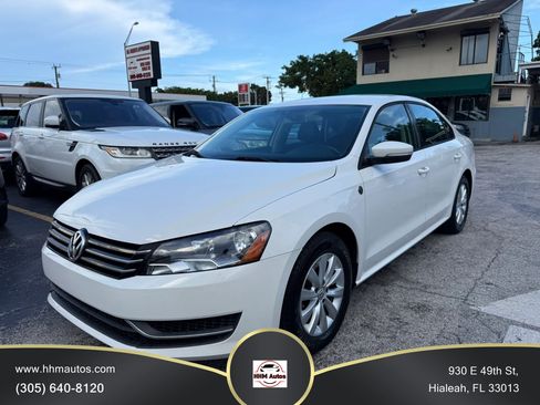Used 2014 Volkswagen Passat 1.8T Wolfsburg Edition FWD image 1