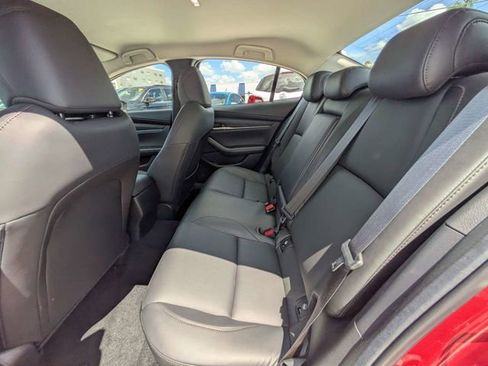 Used 2024 MAZDA MAZDA3 s FWD image 12
