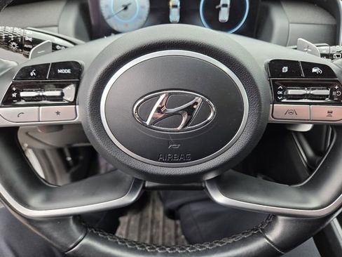 Used 2022 Hyundai Tucson Limited image 16