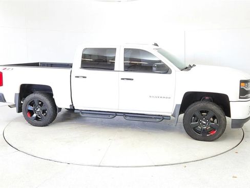 Used 2017 Chevrolet Silverado 1500 LTZ Z71 w/ Redline Edition image 8