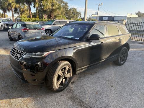 Used 2019 Land Rover Range Rover Velar S image 3