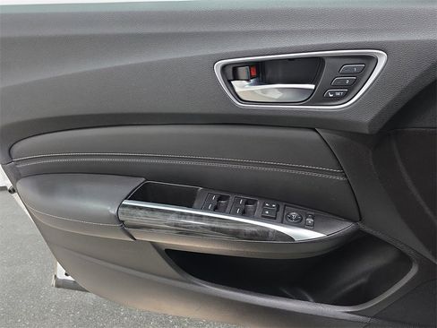 Used 2018 Acura TLX V6 w/ Technology Package image 27
