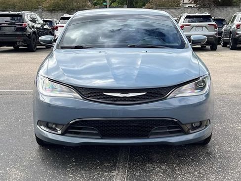 Used 2015 Chrysler 200 S w/ Comfort Group FWD image 8
