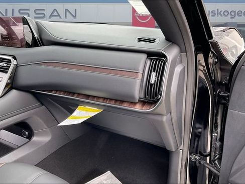 New 2026 Nissan Armada SL w/ Captain's Chari Seat Package AWD/4WD image 16