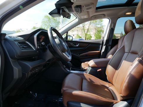 Used 2023 Subaru Ascent Touring AWD/4WD image 30