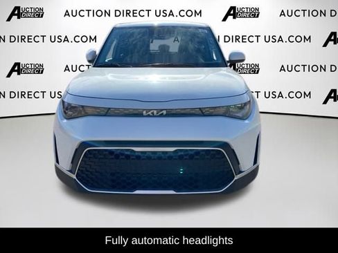 Used 2023 Kia Soul LX image 6