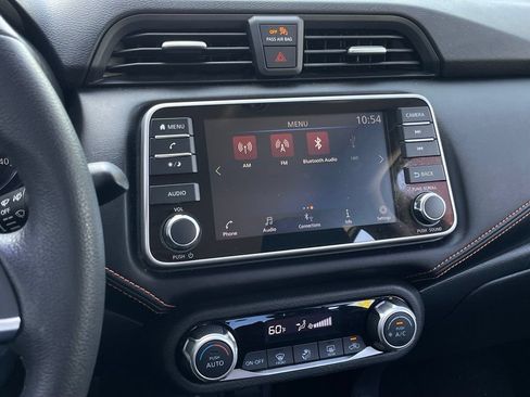Used 2020 Nissan Versa SR FWD image 16