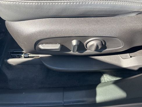 Used 2019 Buick Enclave Essence image 51