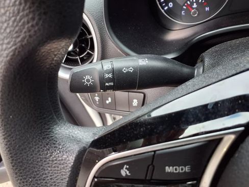 Used 2024 Kia Forte LXS w/ LXS Technology Package FWD image 11
