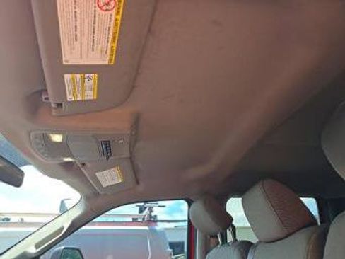 Used 2019 Ford F250 XLT w/ XLT Value Package AWD/4WD image 13