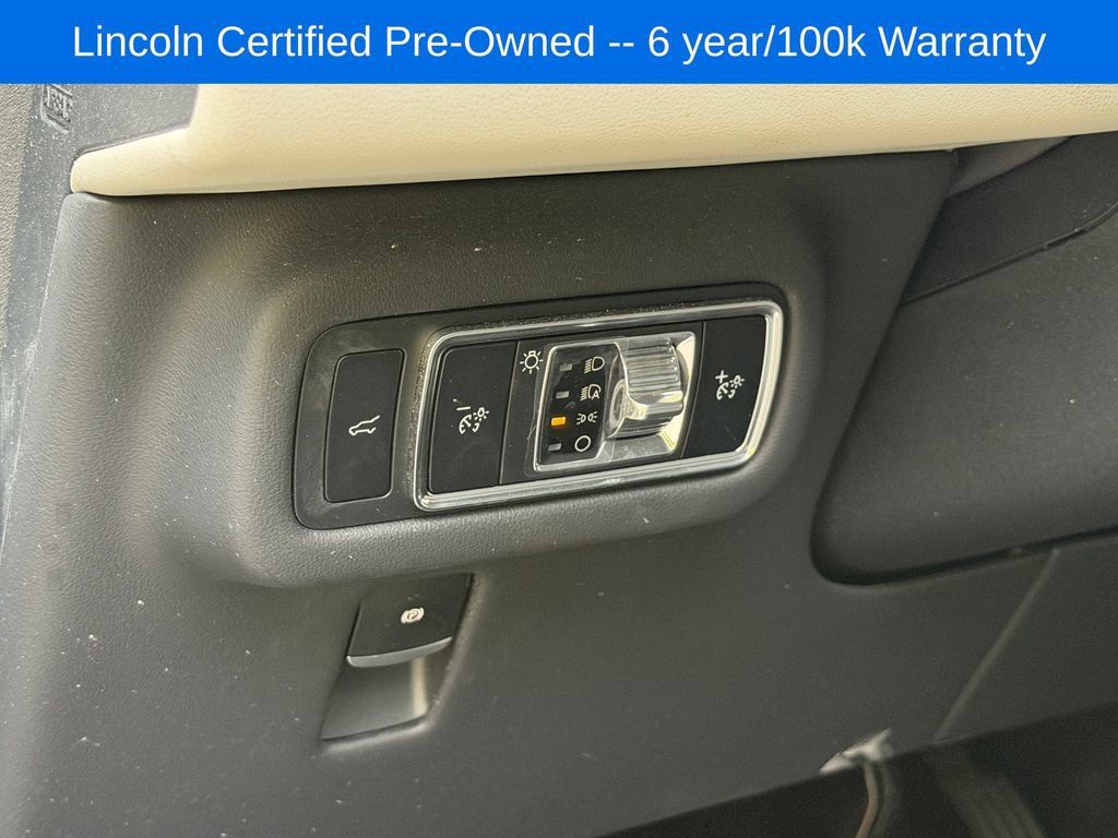 Certified 2024 Lincoln Nautilus Reserve AWD/4WD image 28
