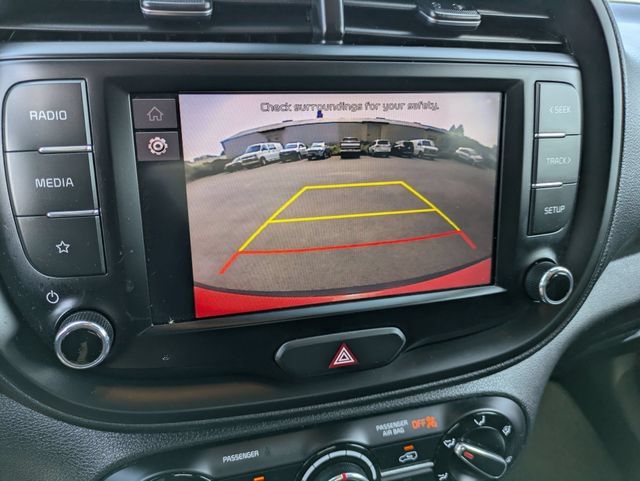 Used 2024 Kia Soul LX FWD image 14