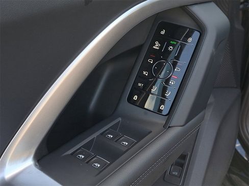 New 2025 Audi Q5 Premium Plus image 22