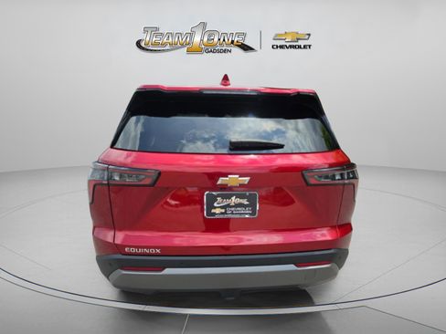 Used 2025 Chevrolet Equinox LT FWD image 7