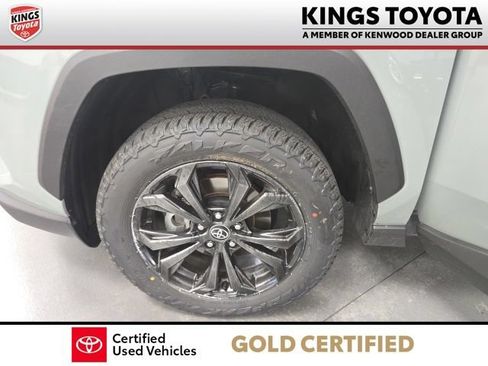Certified 2023 Toyota RAV4 XLE Premium AWD/4WD image 21