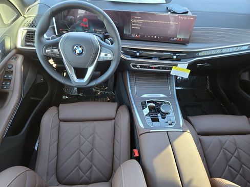 New 2026 BMW X5 xDrive50e w/ Premium Package AWD/4WD image 28