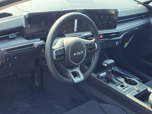 New 2026 Kia K5 LXS image 33