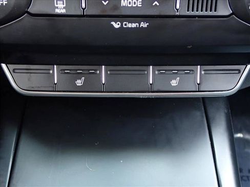 Used 2017 Kia Sorento FWD w/ LX Convenience Package image 20
