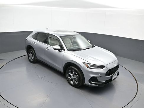 Certified 2024 Honda HR-V EX-L image 35