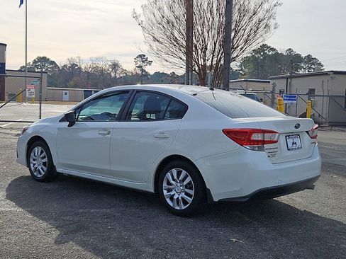 Used 2020 Subaru Impreza 2.0i image 5