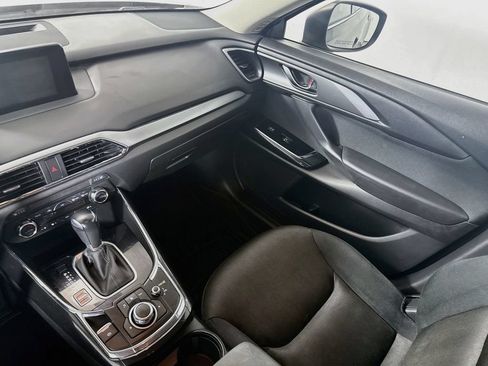 Used 2018 MAZDA CX-9 Sport FWD image 21
