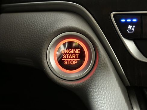 Used 2018 Honda Accord Touring image 31